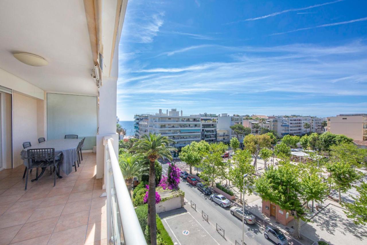 2 Bedrooms 2 Bathrooms Clear View In Palm Area Apartment